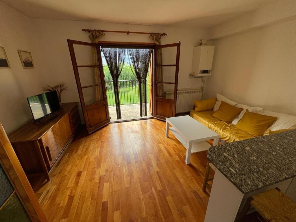 Apartamento Con Espectacular Terraza Escarrilla Exterior foto